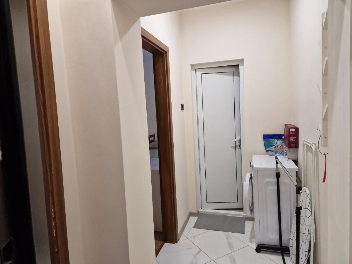 Malavi Tn2 Top Center Apartment Русе Екстер'єр фото